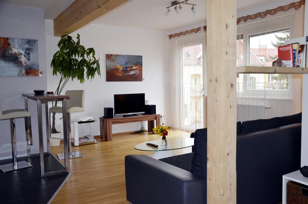 Apartment Mit Grossem Balkon Грац Экстерьер фото